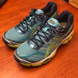 Women’s ASICS Gel-Cumulus 16